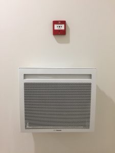 Déclancheur d'alarme incendie et radiateur Thermor