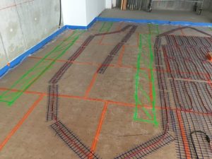 Plancher chauffant en cours d'élaboration