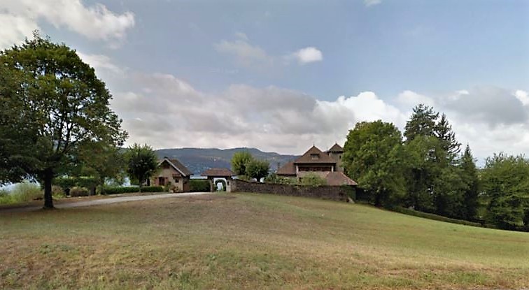 Vue d'extérieur de la villa